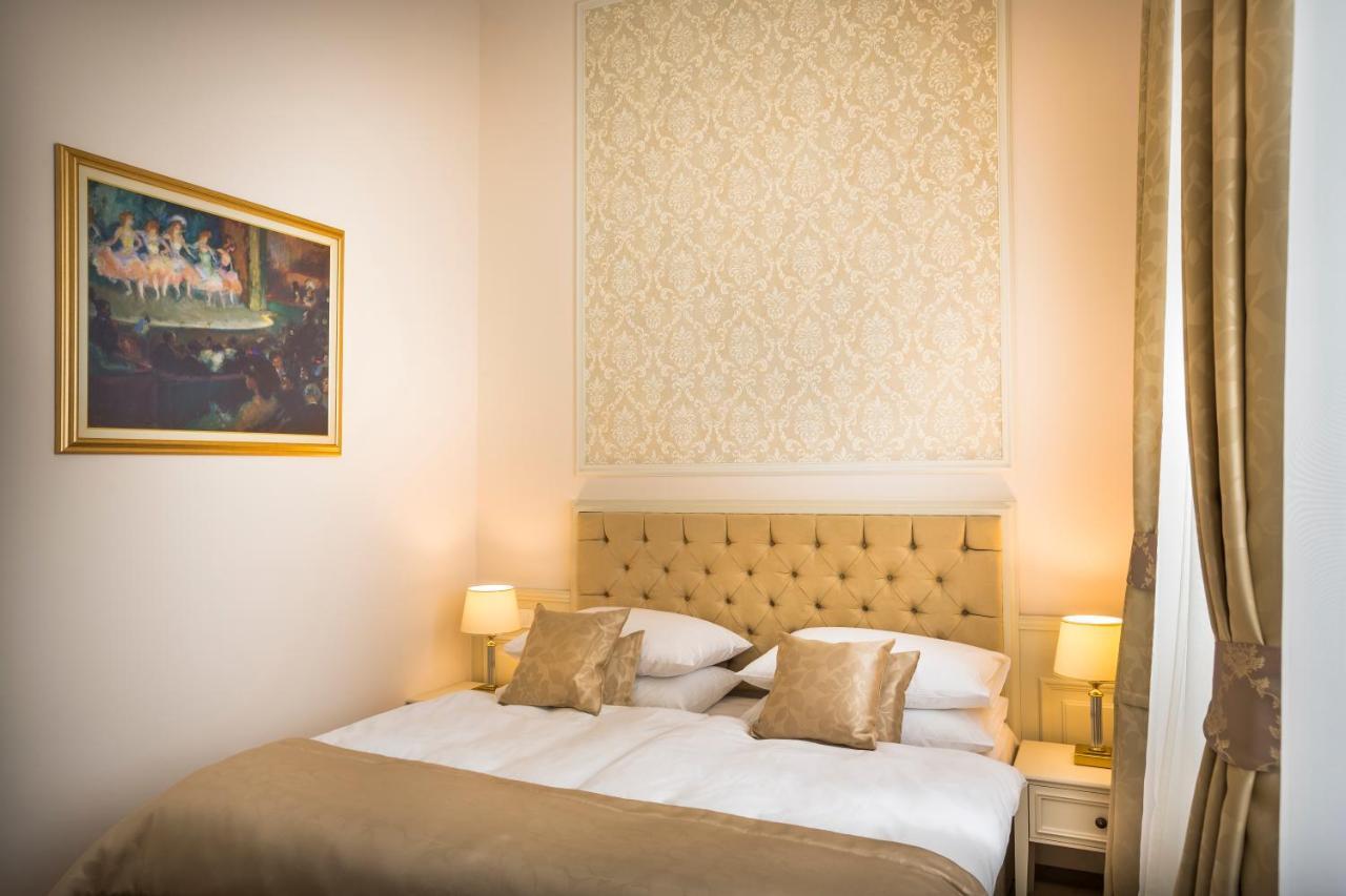 Hotel Palace Bellevue - Liburnia Opatija Dış mekan fotoğraf